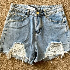 BNWT Lace Jean Shorts, size M